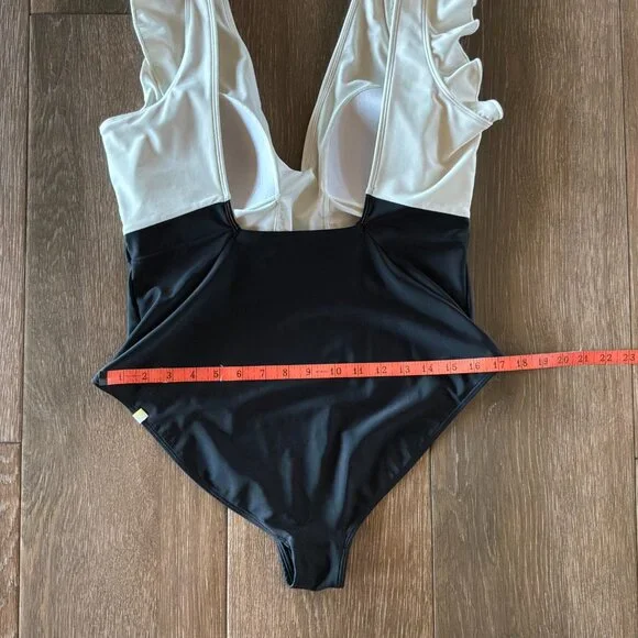 Summersalt ruffle bakflip one piece beachy, pool vacation suit black/ivory sz 14 - Picture 6 of 10
